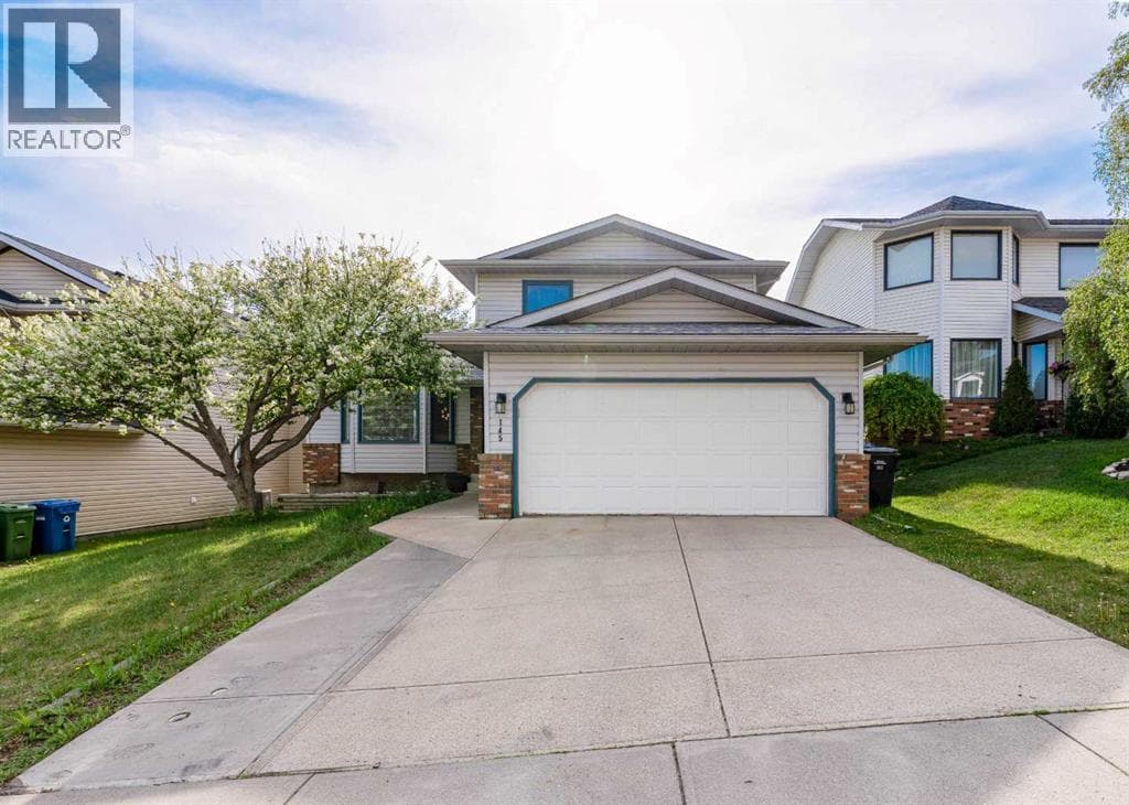 145 Hawkdale Circle NW