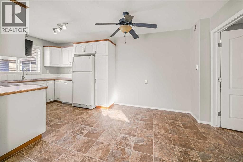 5, 4626 44 Street — photo 3