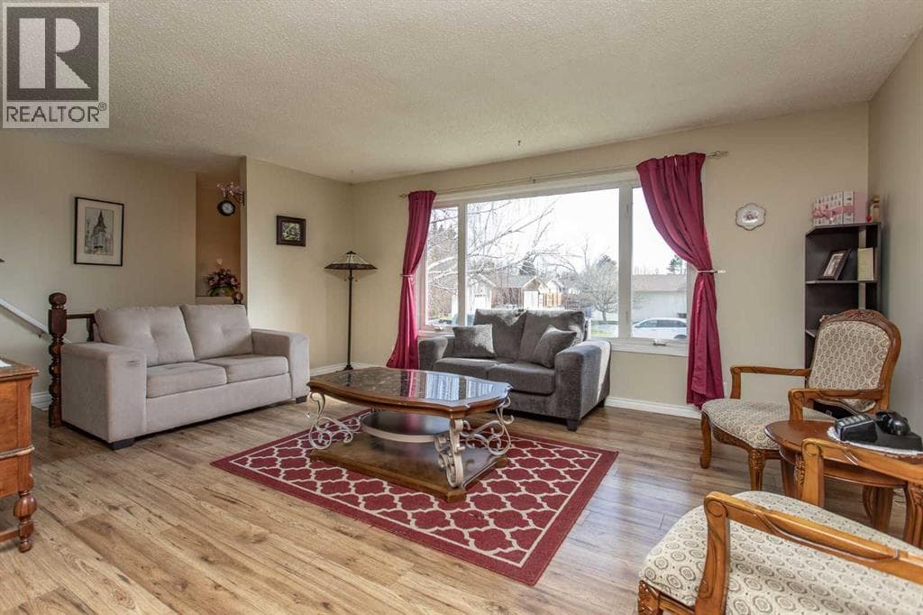 62 Nance Avenue — photo 3