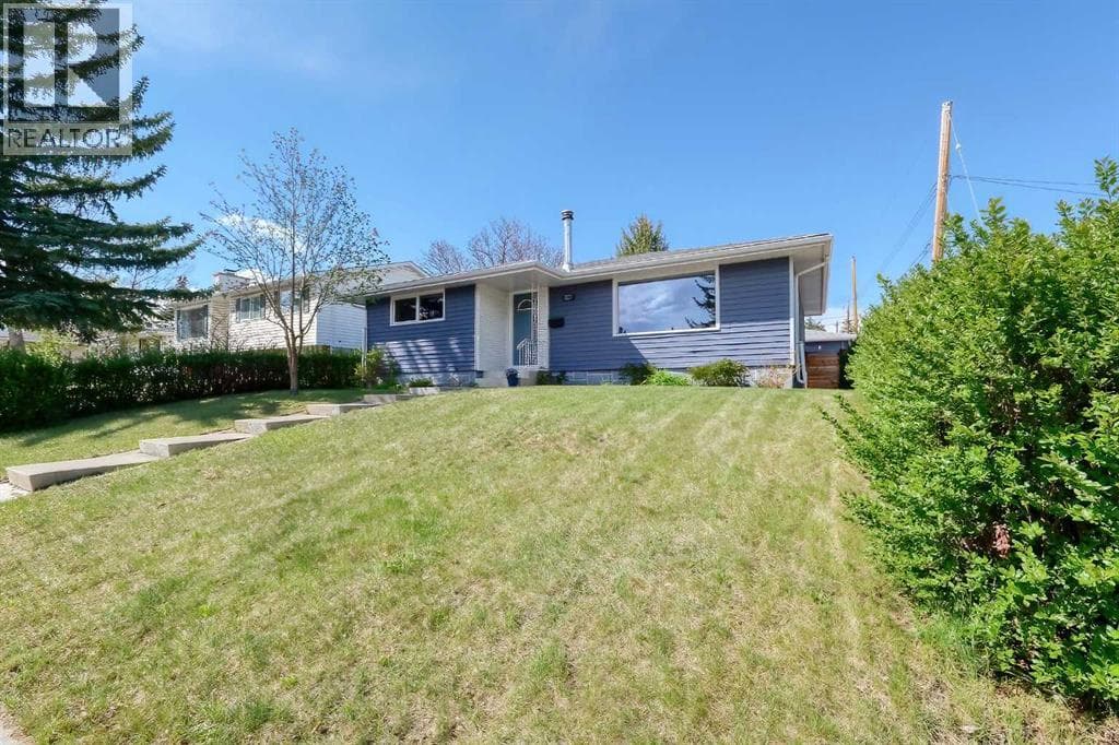 5940 Dalkeith Hill NW — photo 3