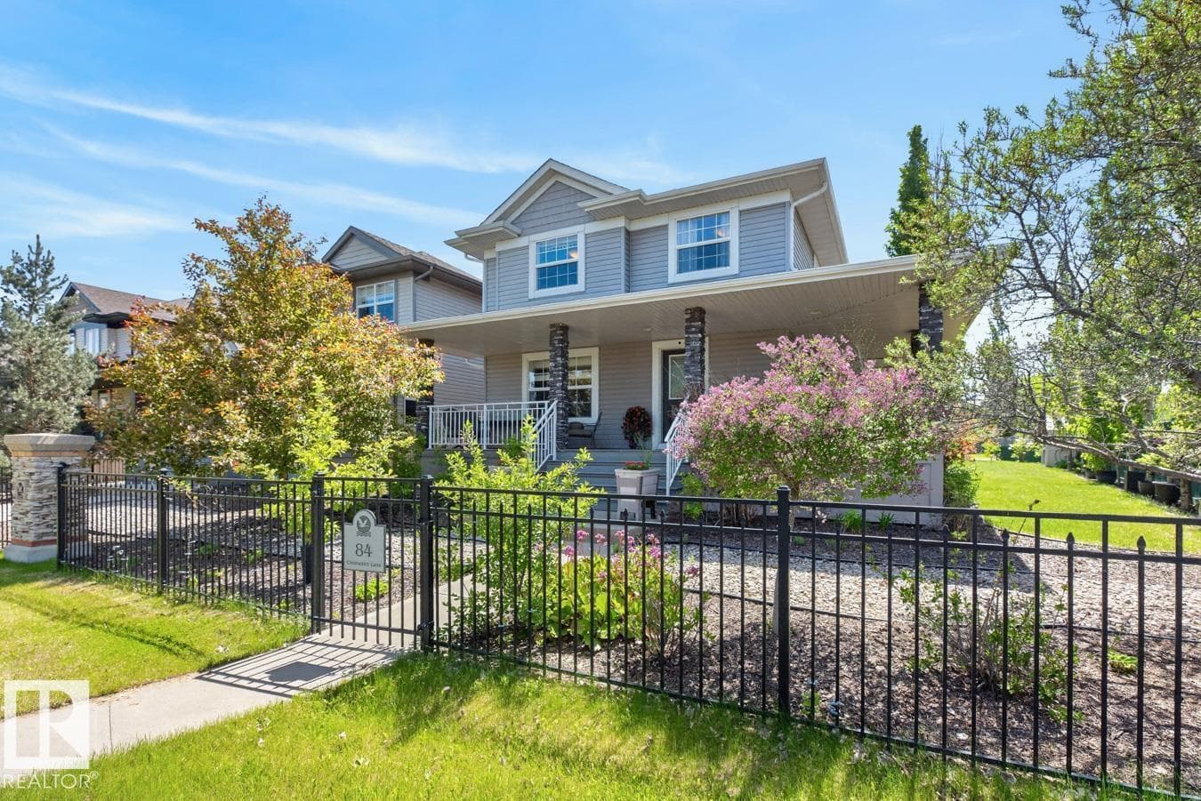 84 CLEARWATER LN