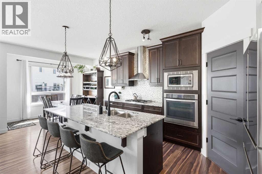 1023 Kings Heights Road SE — photo 3