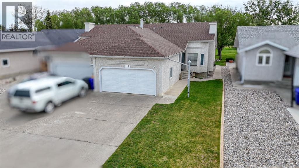 11B Westlynn Drive — photo 2