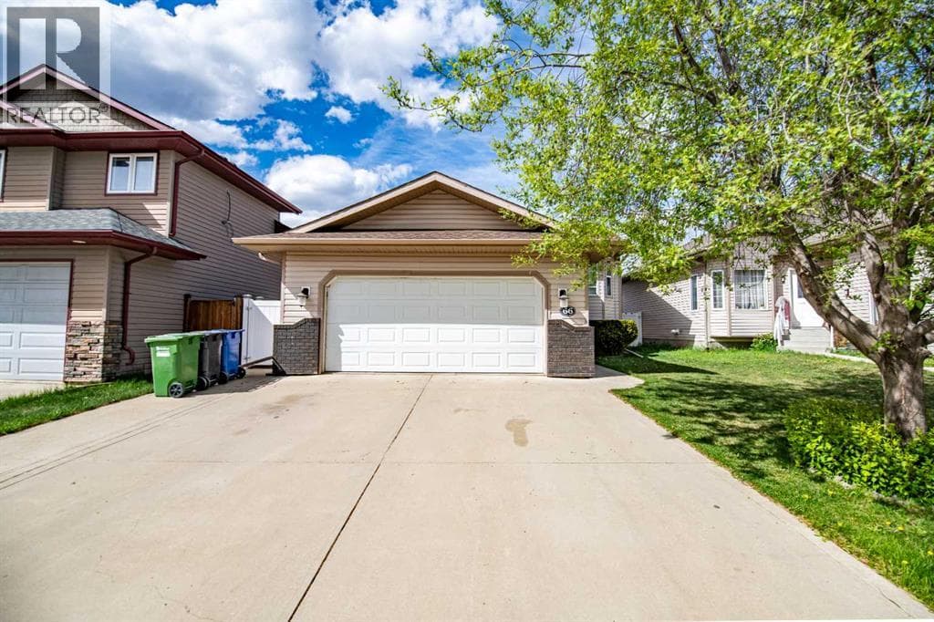66 Jack Crescent — photo 3