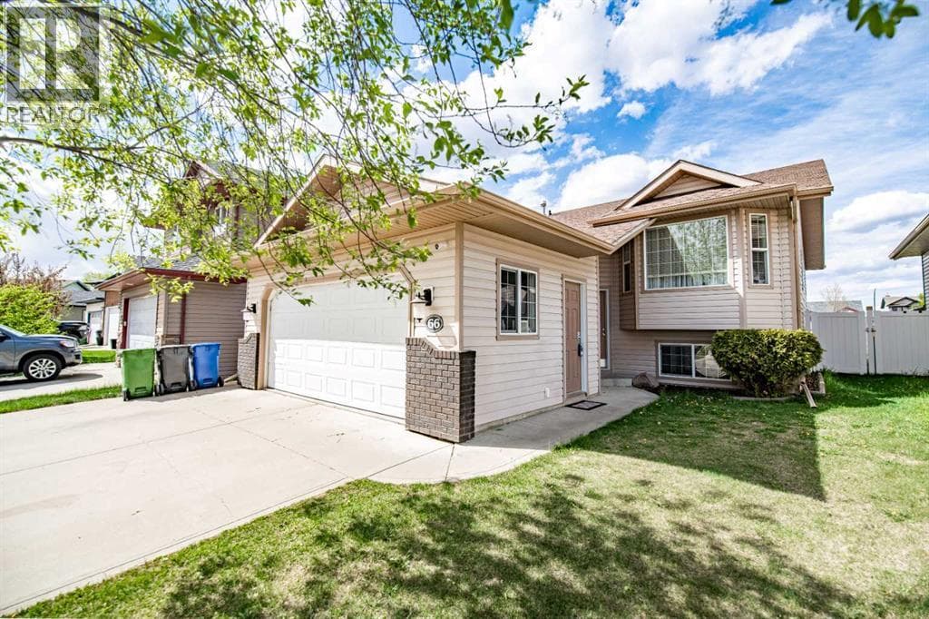 66 Jack Crescent — photo 2