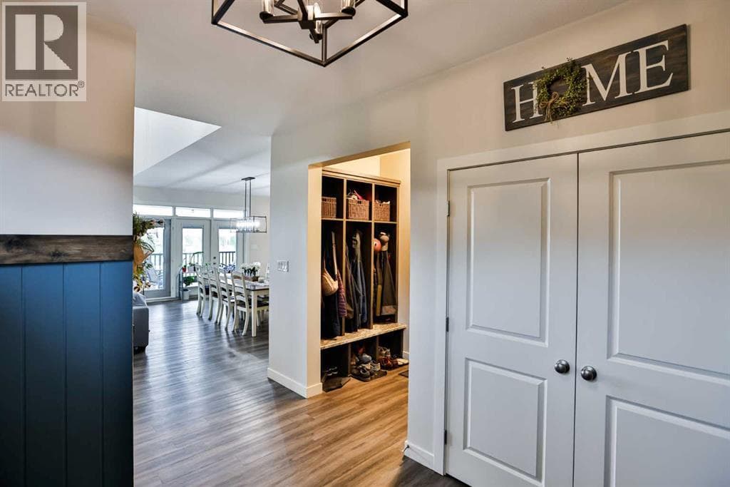 865 Atlantic Cove W — photo 3