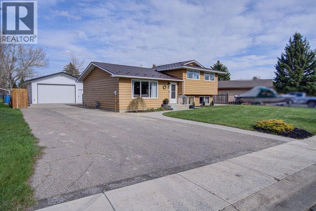 47 Willow Road — photo 2