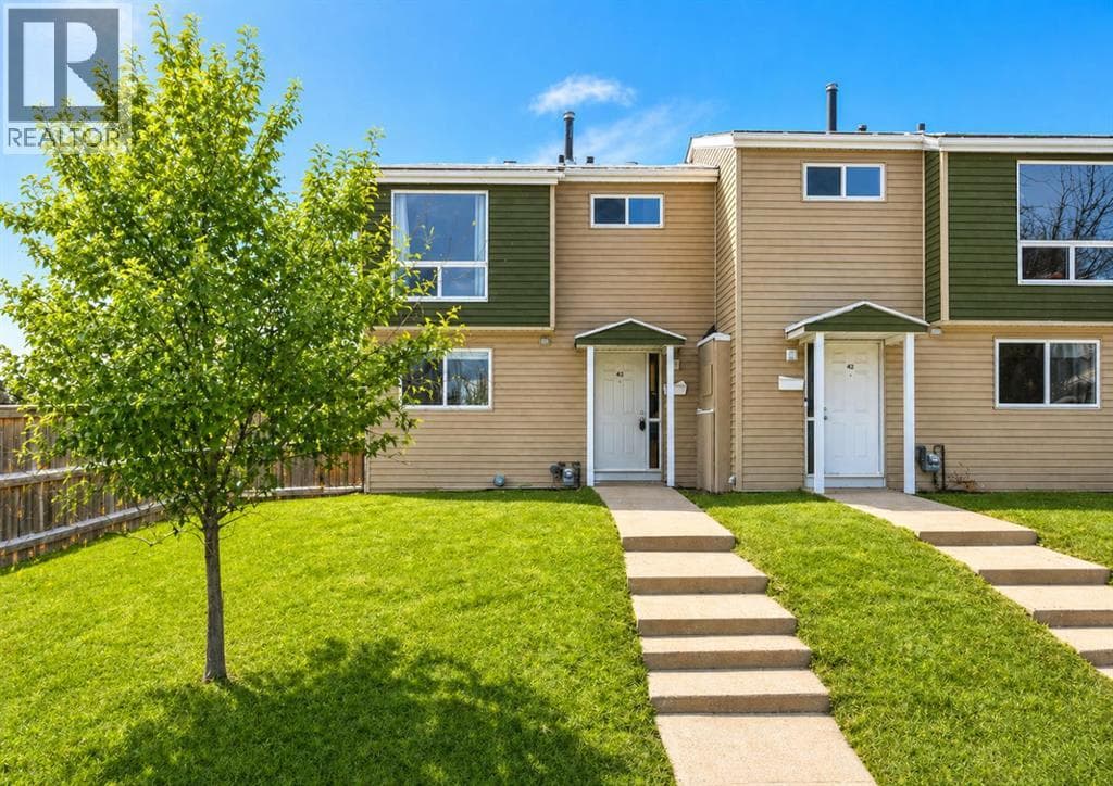 43, 5425 Pensacola Crescent SE
