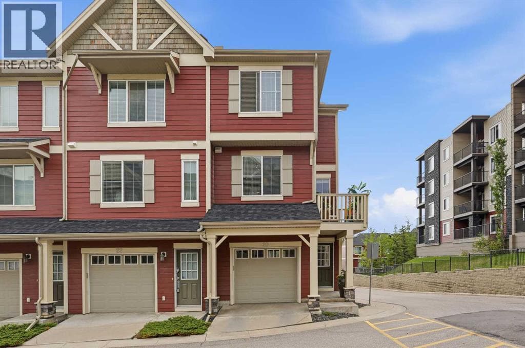 20 Kinlea Common NW — photo 2