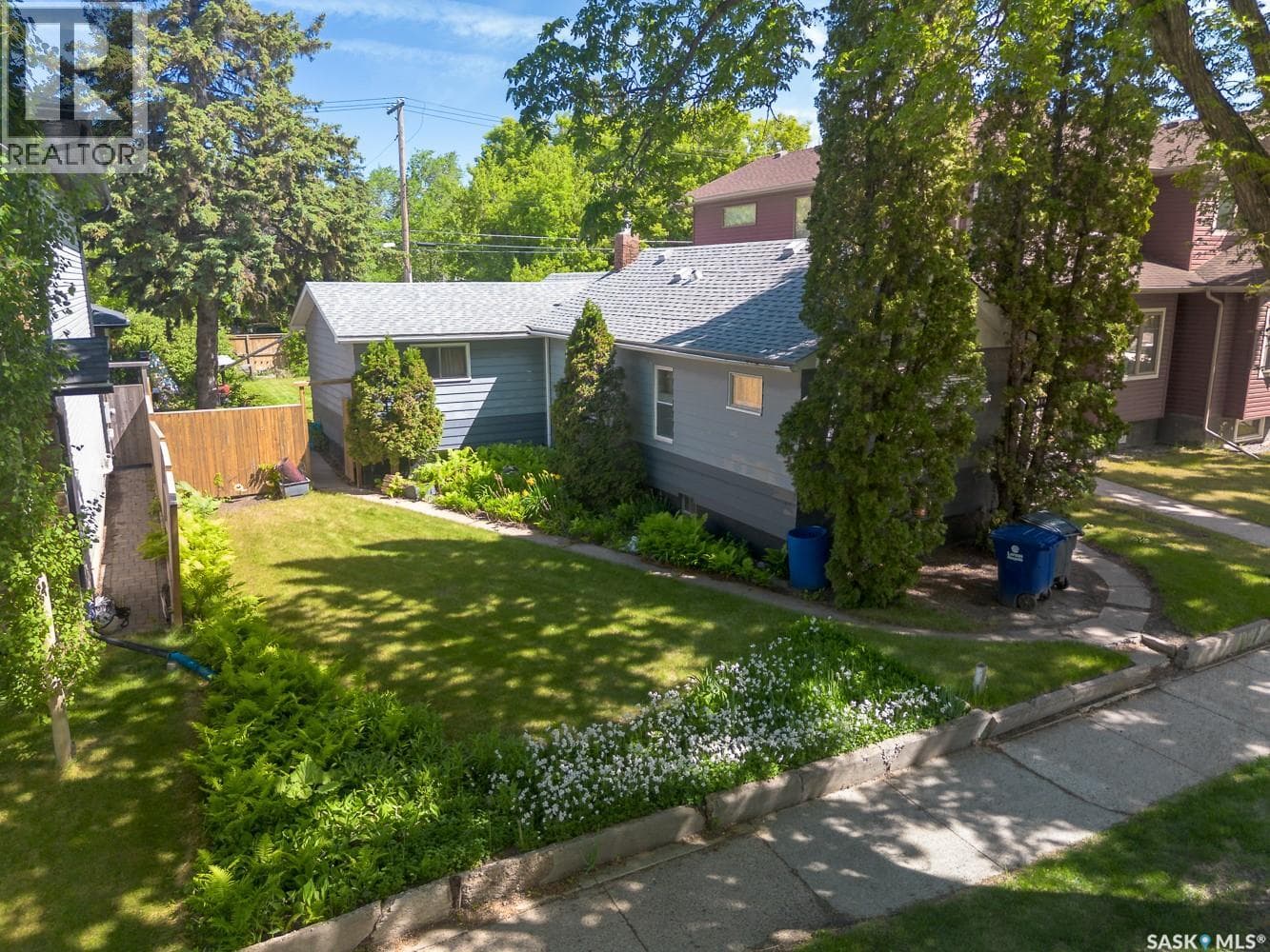 712 31st STREET W