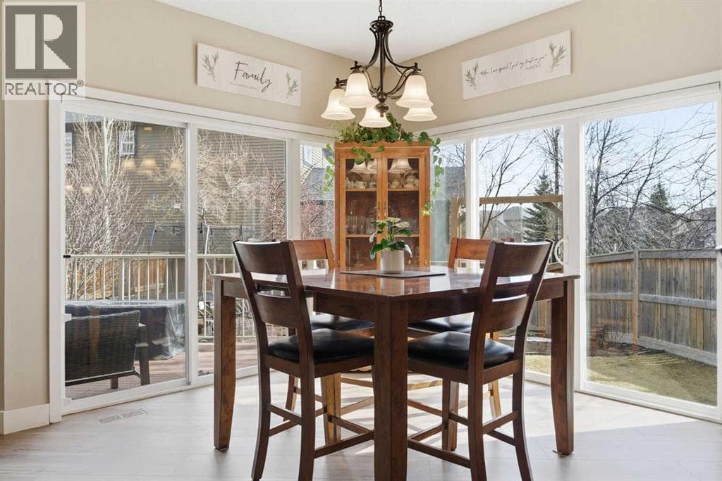 160 Crystal Green Drive SE — photo 4
