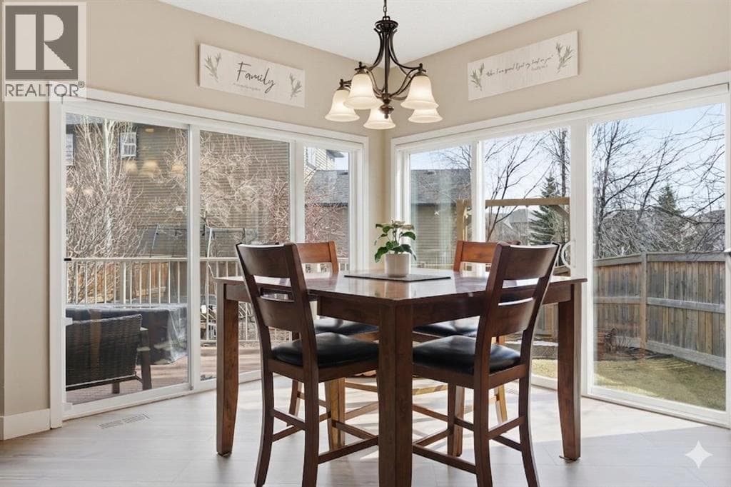 160 Crystal Green Drive SE — photo 5