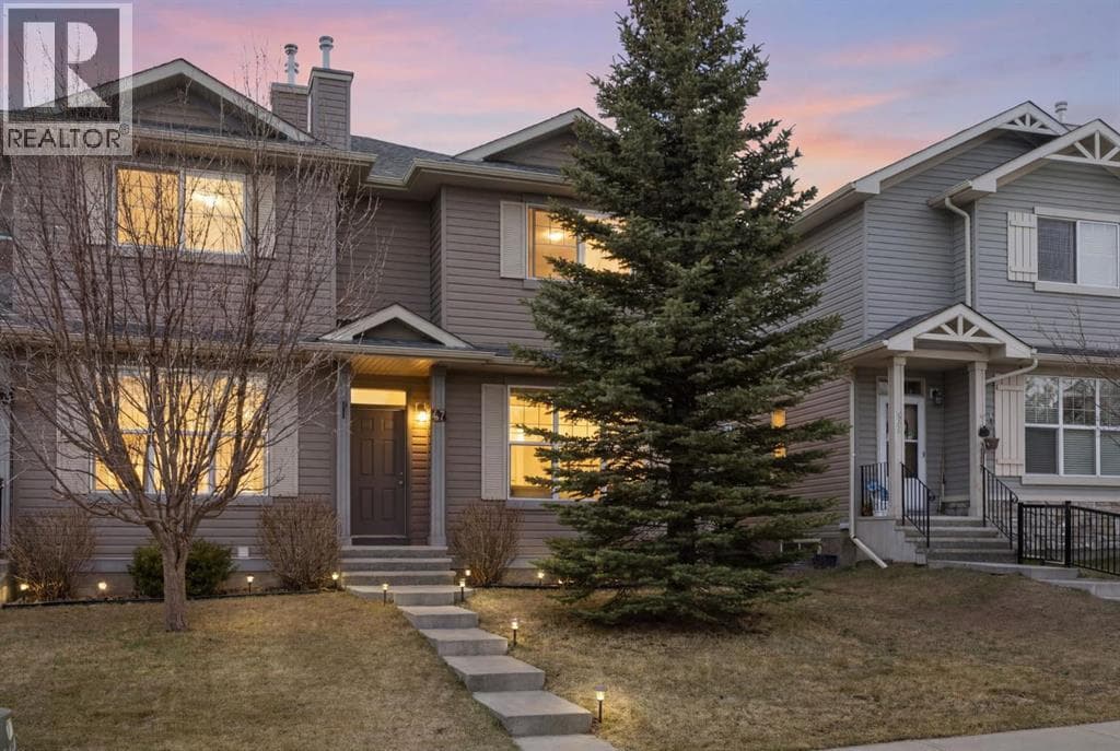 47 Covehaven Mews NE