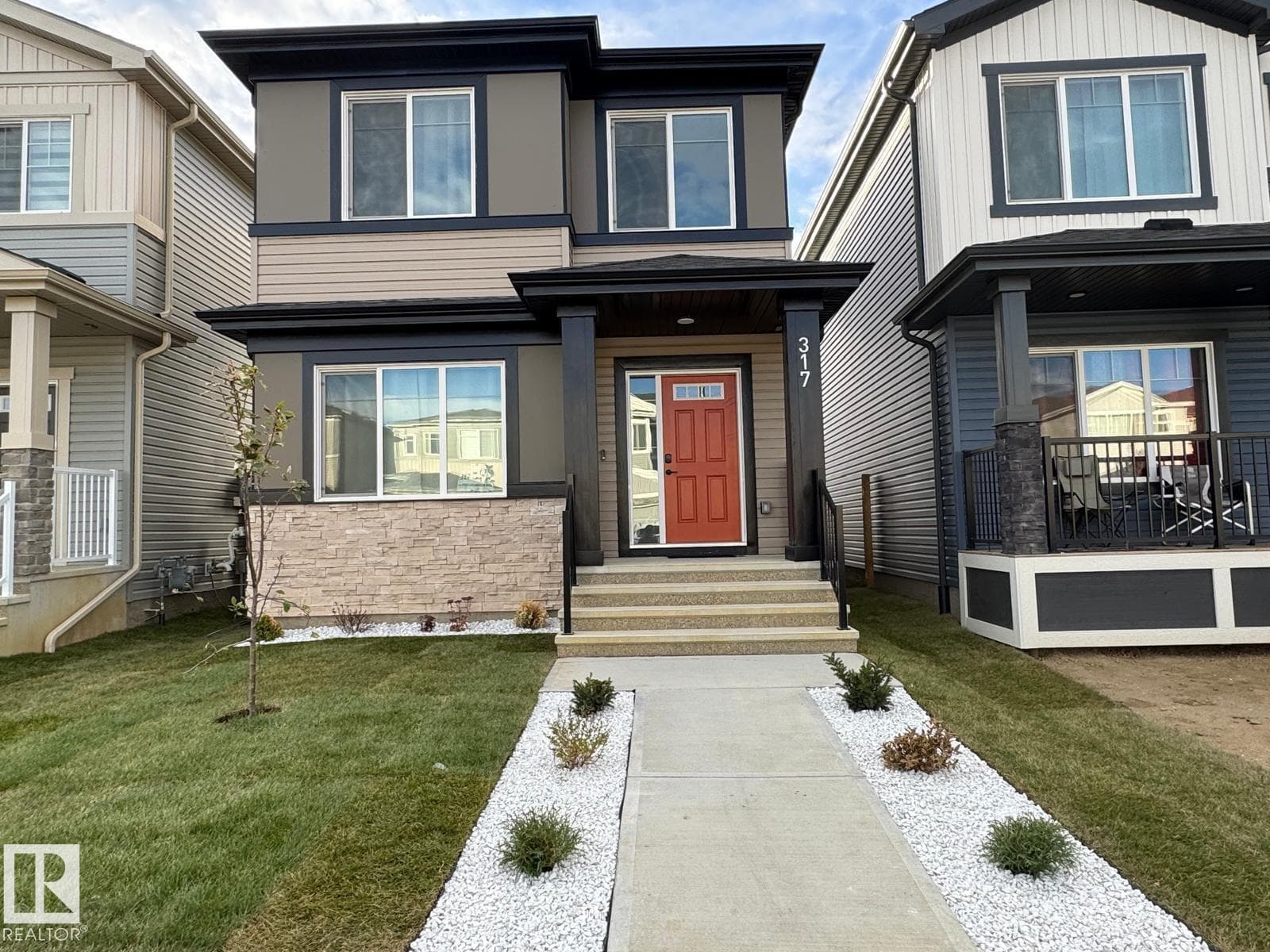 317 JUNIPER CV