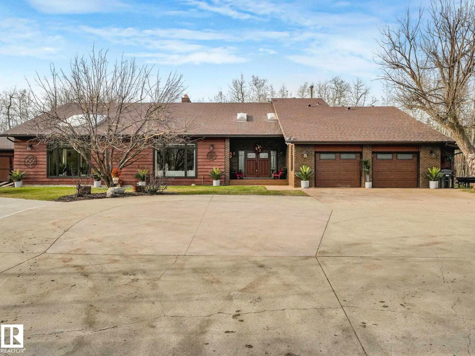 #182 51313 RGE ROAD 231