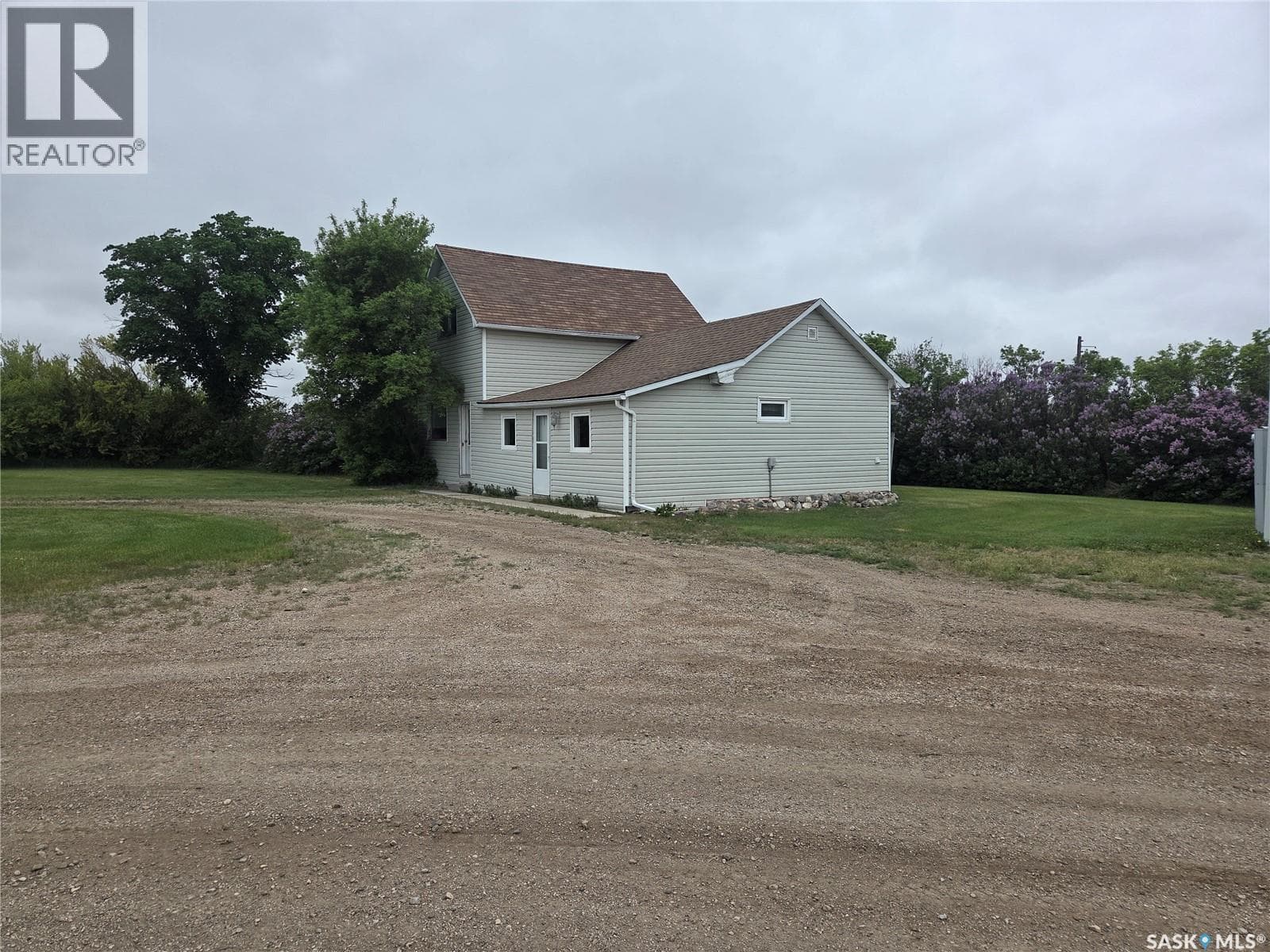 McVicar Acreage — photo 2