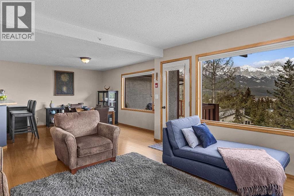 12, 9 Blackrock Crescent W — photo 2