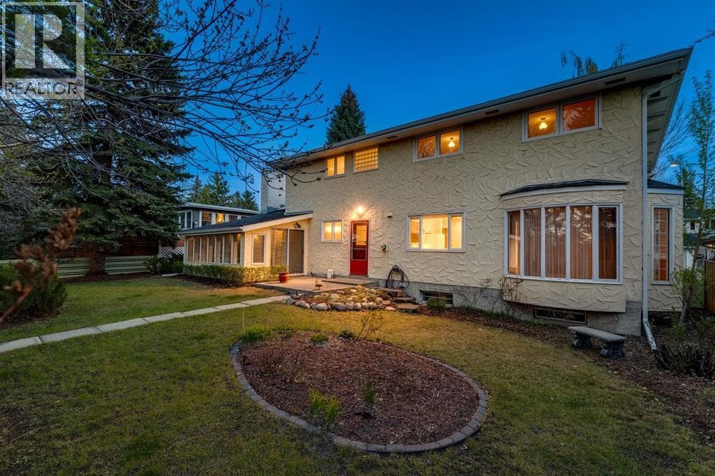 40 Varston Place NW — photo 2