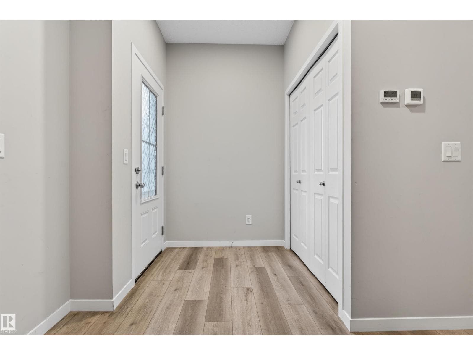 22638 99A AV NW — photo 5