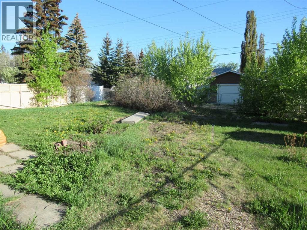 10508 108 Avenue — photo 2