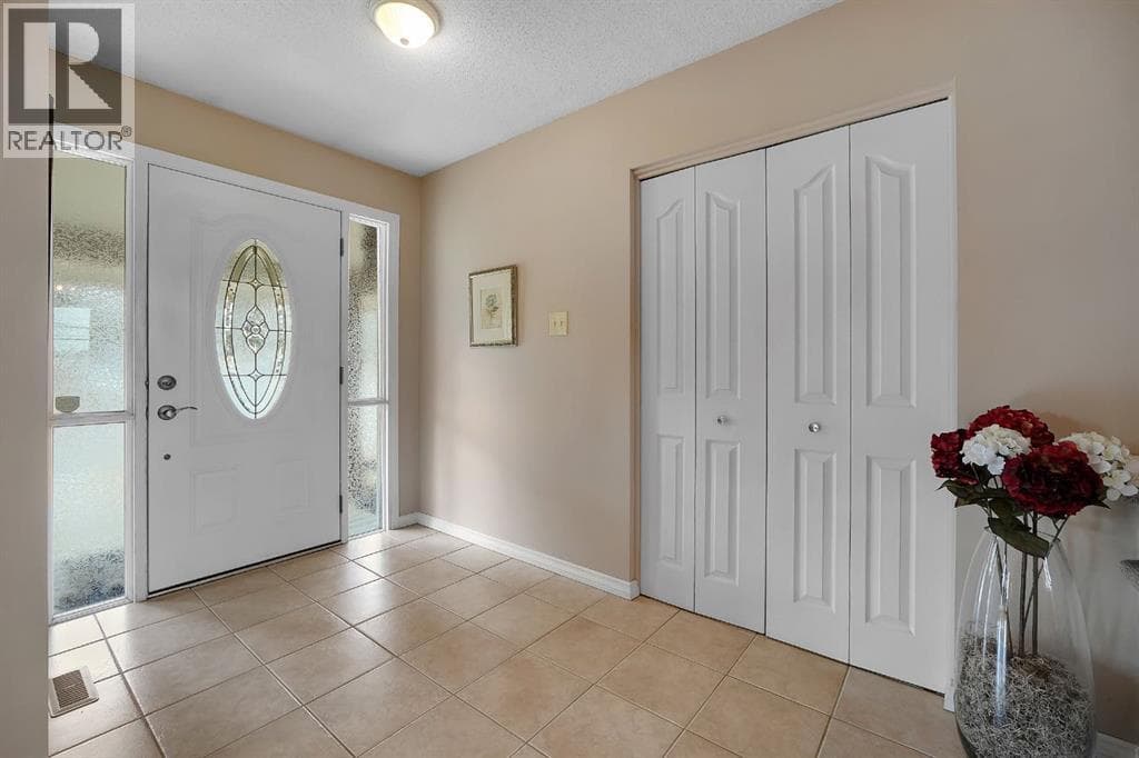 1102 Lake Christina Way SE — photo 5