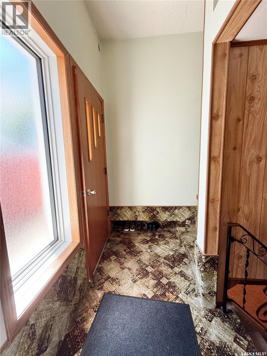 521 Elizabeth STREET — photo 3
