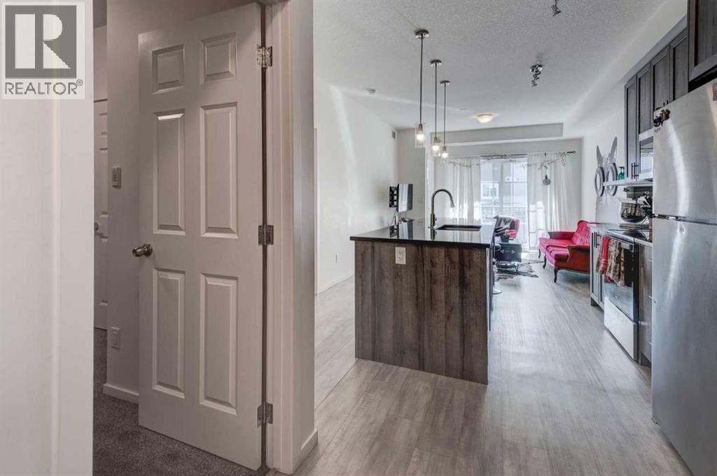5309, 151 Legacy Main Street SE — photo 3