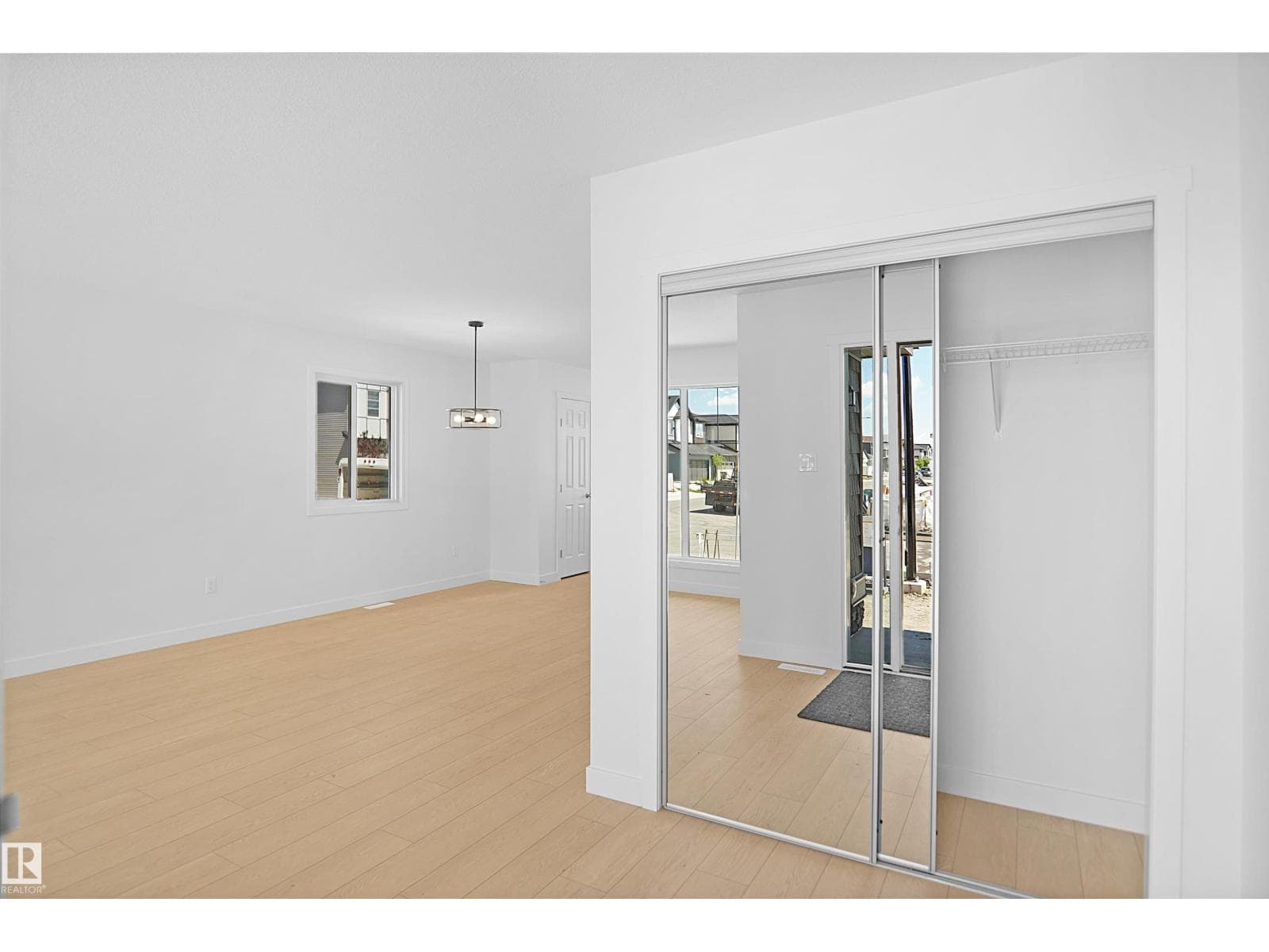 18169 73A ST NW — photo 3