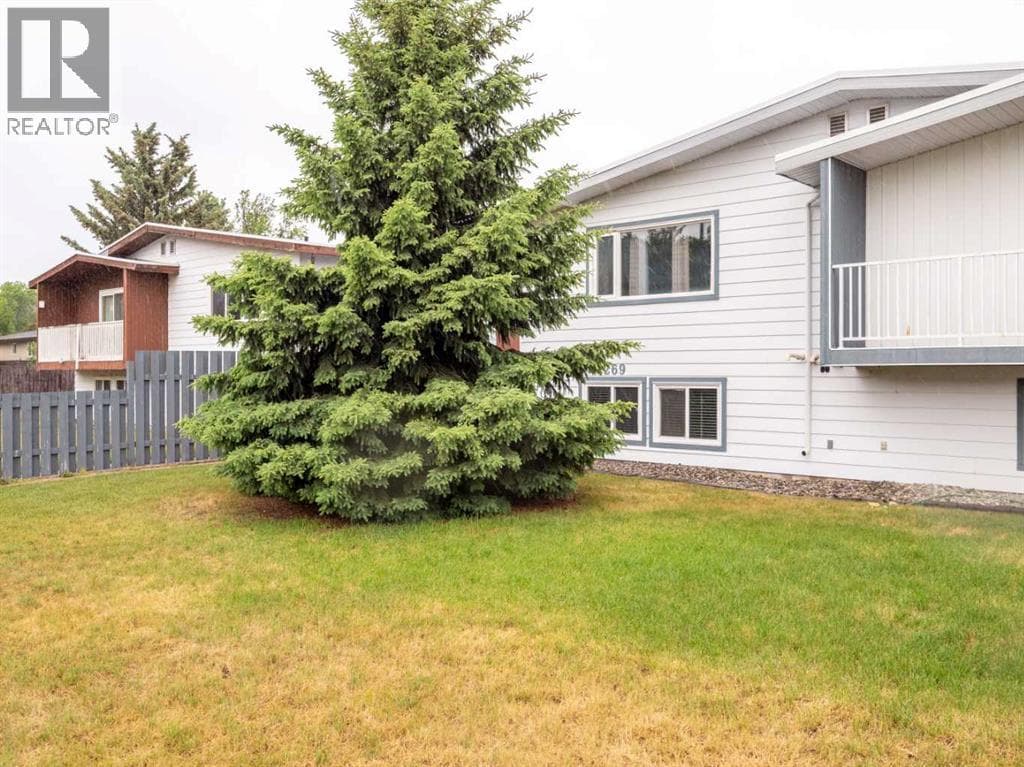 3, 269 Laval Boulevard W — photo 3