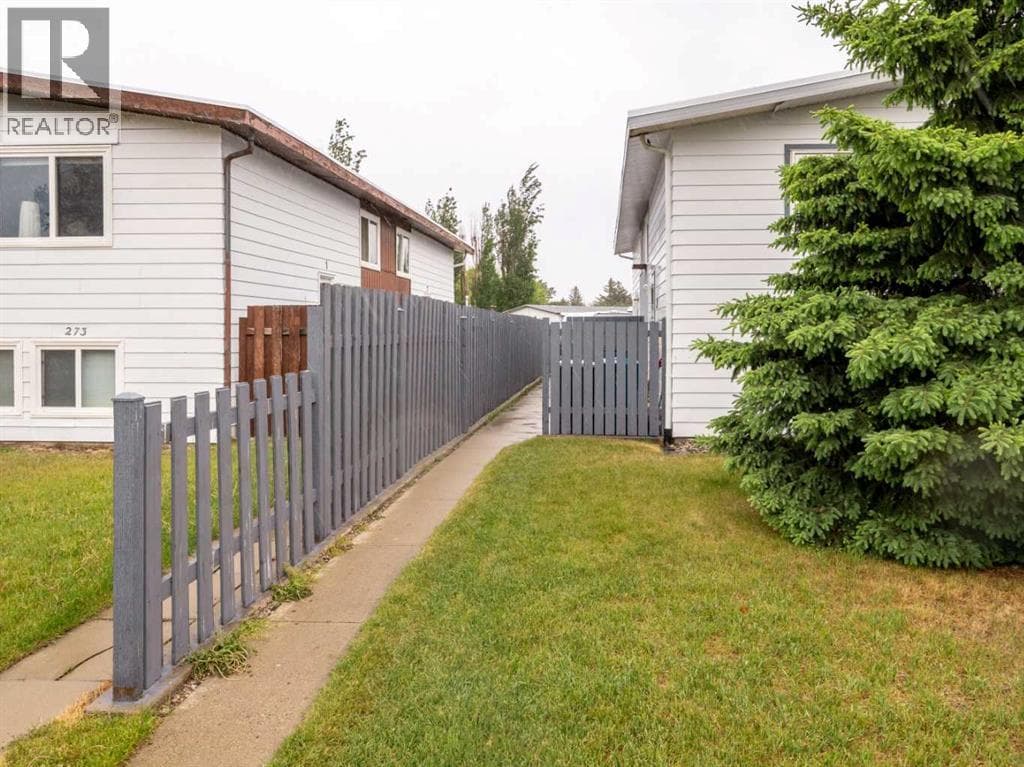 3, 269 Laval Boulevard W — photo 2