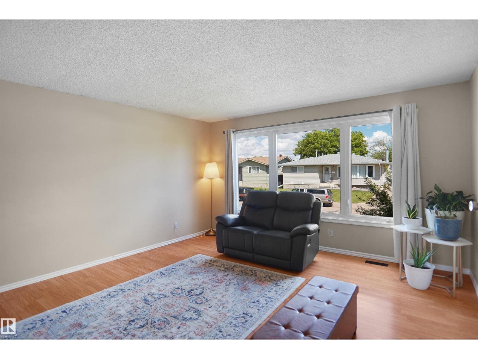 13524 26 ST NW — photo 4