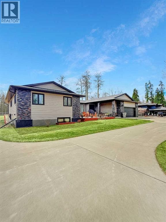 39 Ravine Drive