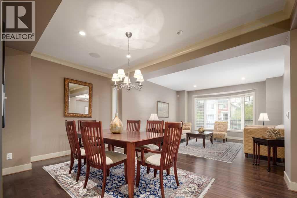 24 Aspen Meadows Green SW — photo 5
