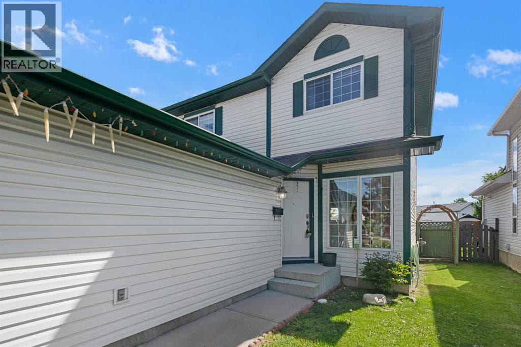 69 Applemont Place SE — photo 3