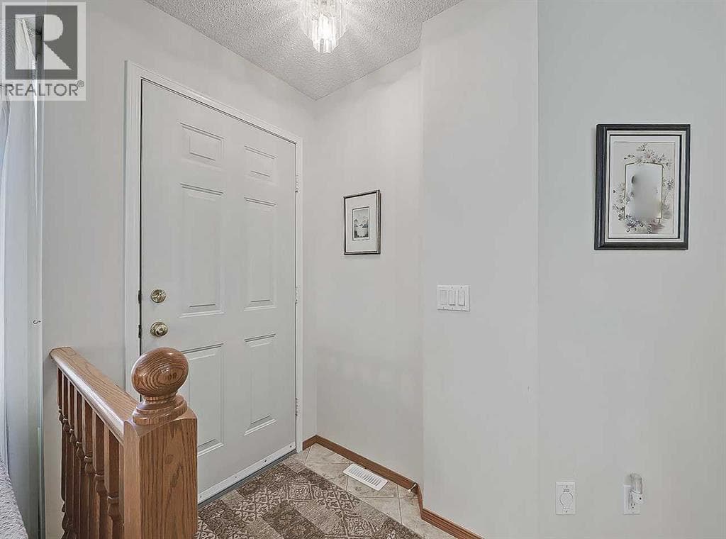 104 Riverside Place NW — photo 3