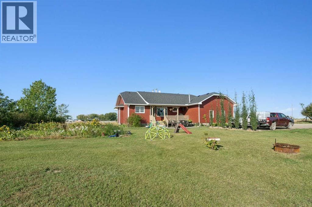 272187 Township Road 240 — photo 3
