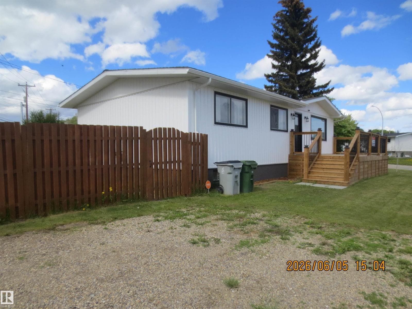 1102 55 ST