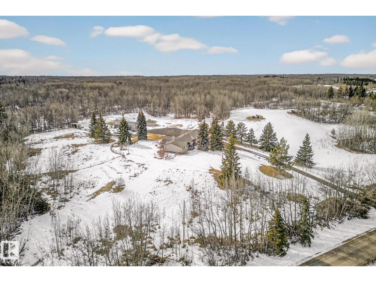 22245 TWP ROAD 512 — photo 5