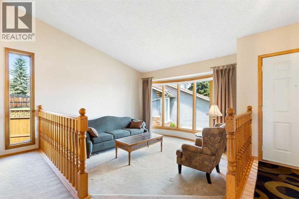 23 Millside Place SW — photo 4