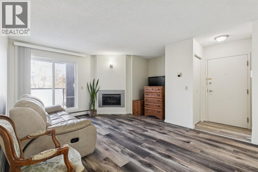 34, 2034 Edenwold Heights NW — photo 3