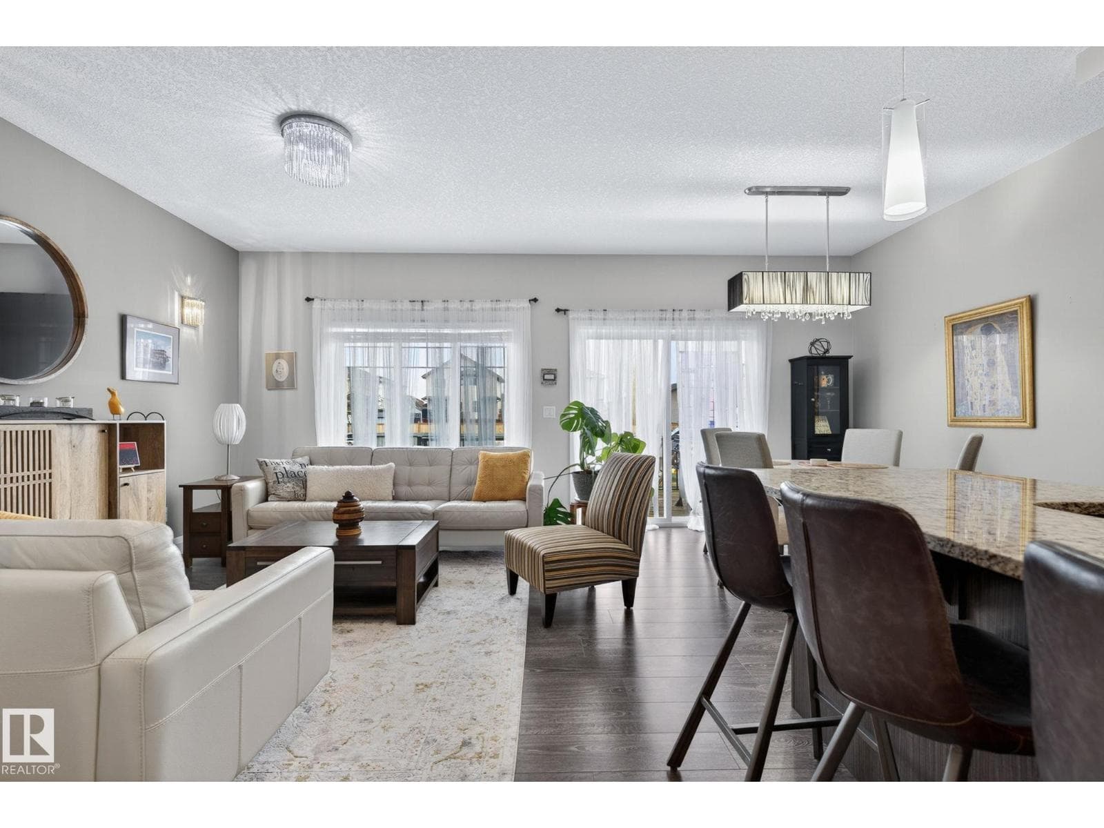 83 SANDALWOOD PL