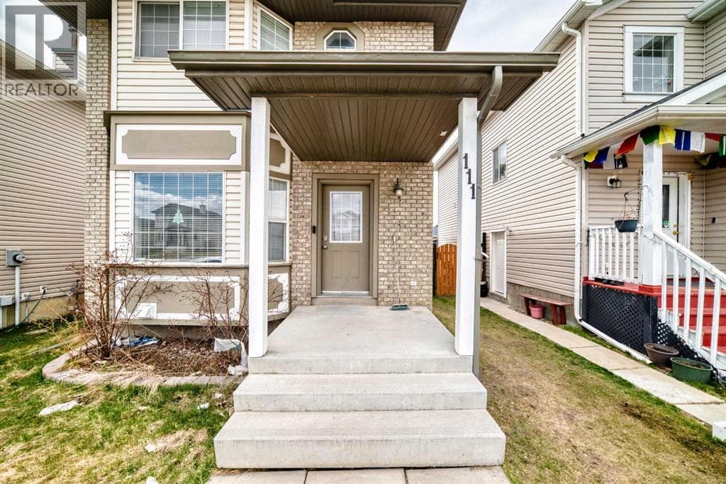 111 Tarawood Road NE — photo 3