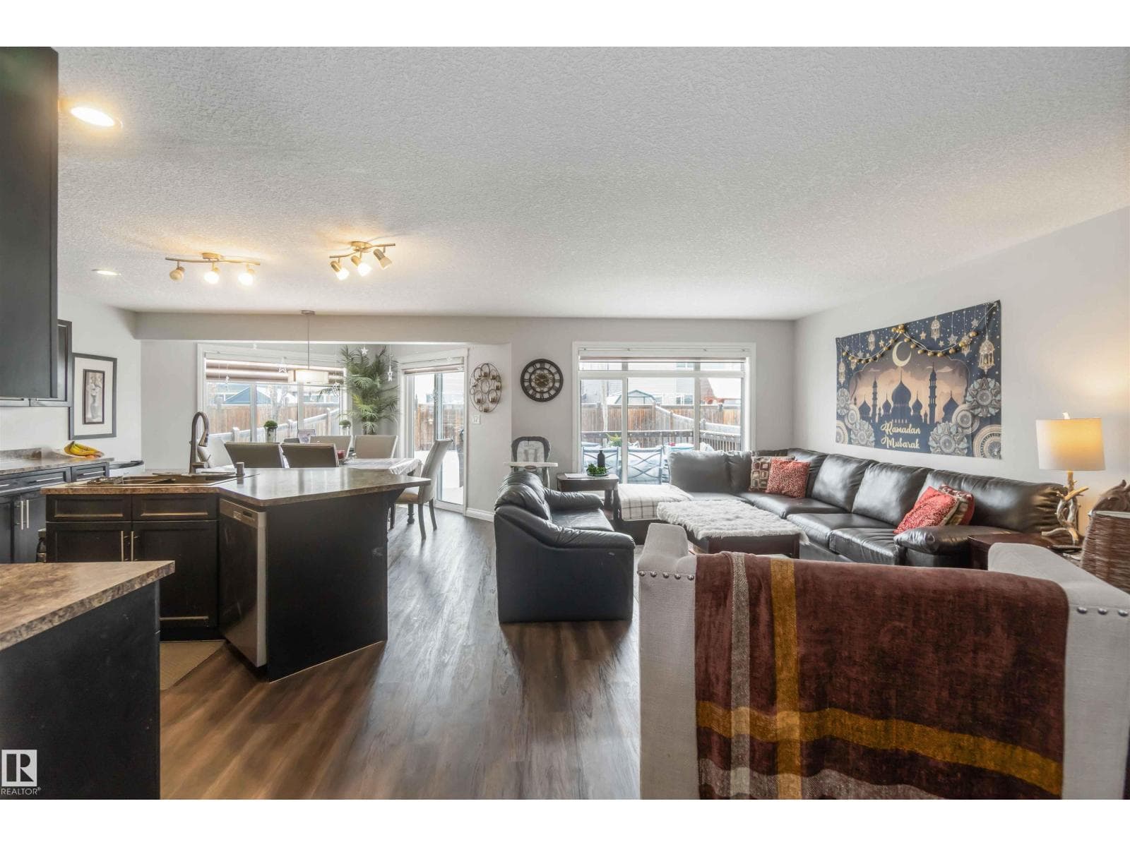 12232 167B AV NW — photo 5
