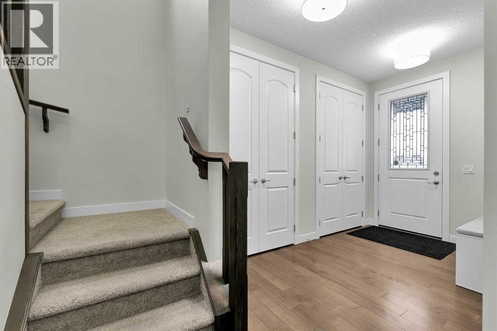 55 Walden Place SE — photo 3