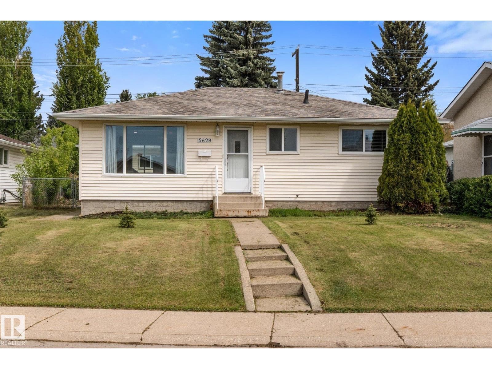 5628 140A AV NW — photo 2