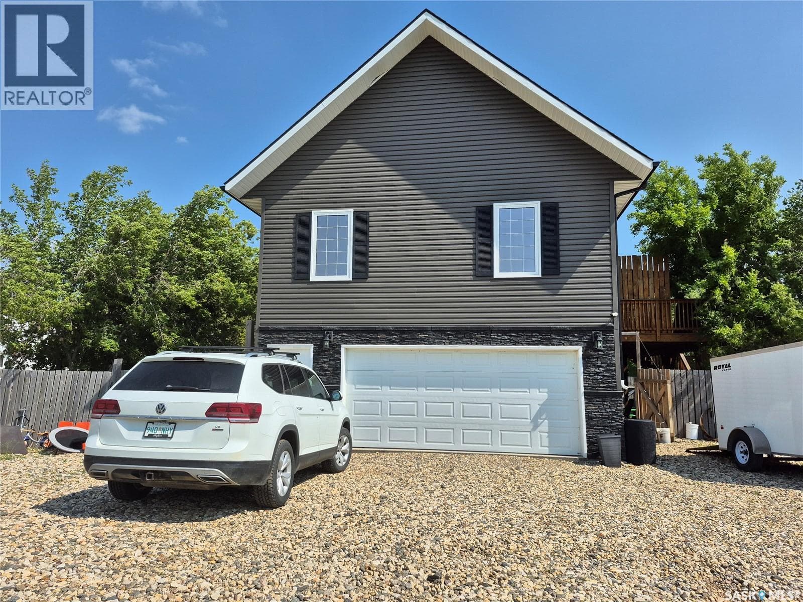 302 Martin STREET — photo 2