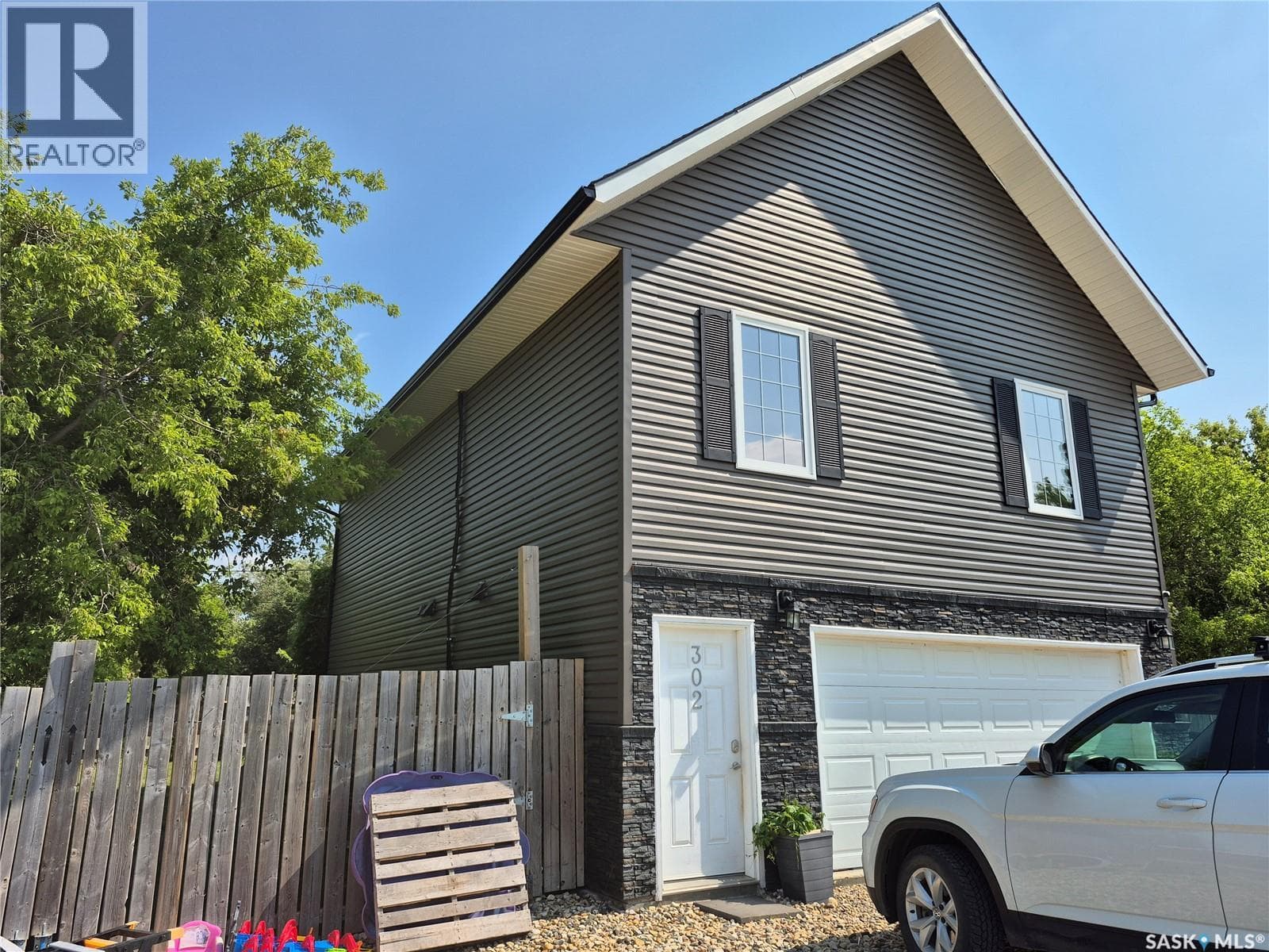 302 Martin STREET — photo 3