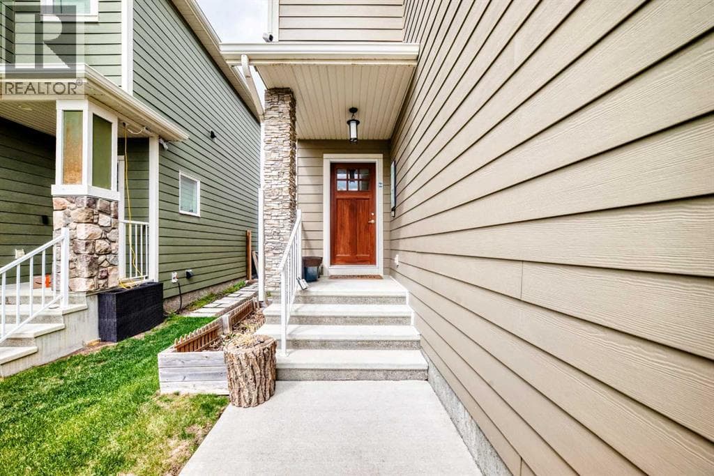 32 Westmore Place SW — photo 3