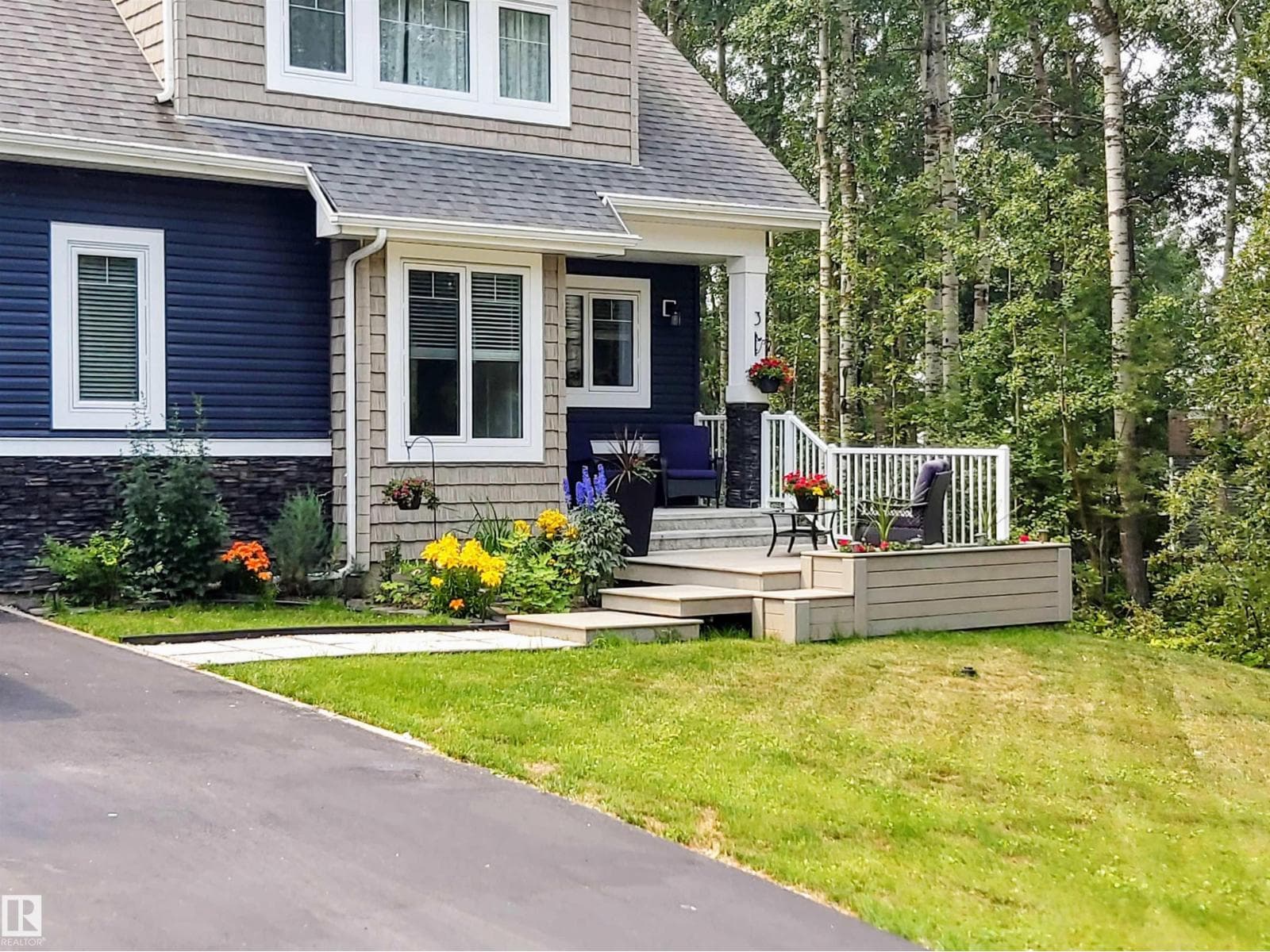 3 CONIFER CR