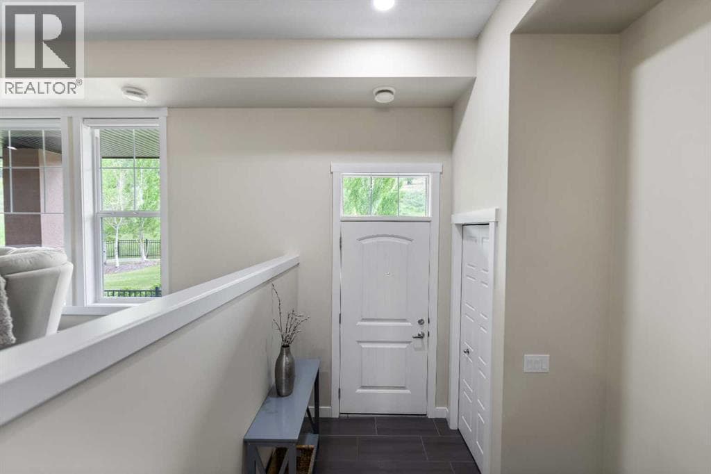 165 Cranbrook Villas SE — photo 3